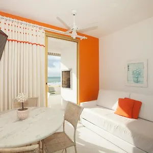 Entremares Apartahotel
